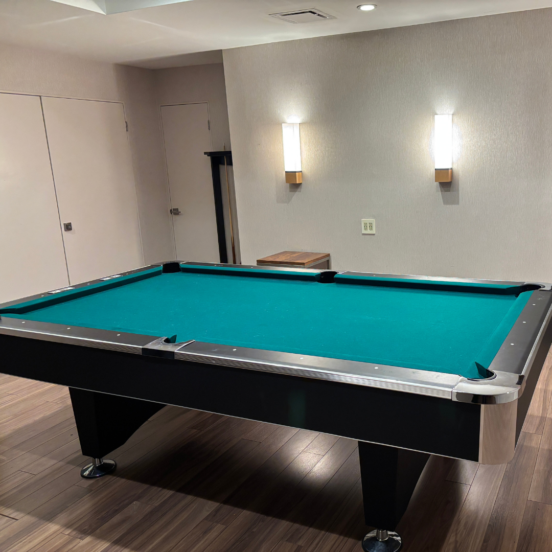 Club 39 and Games Room 860/870 United Nations Plaza