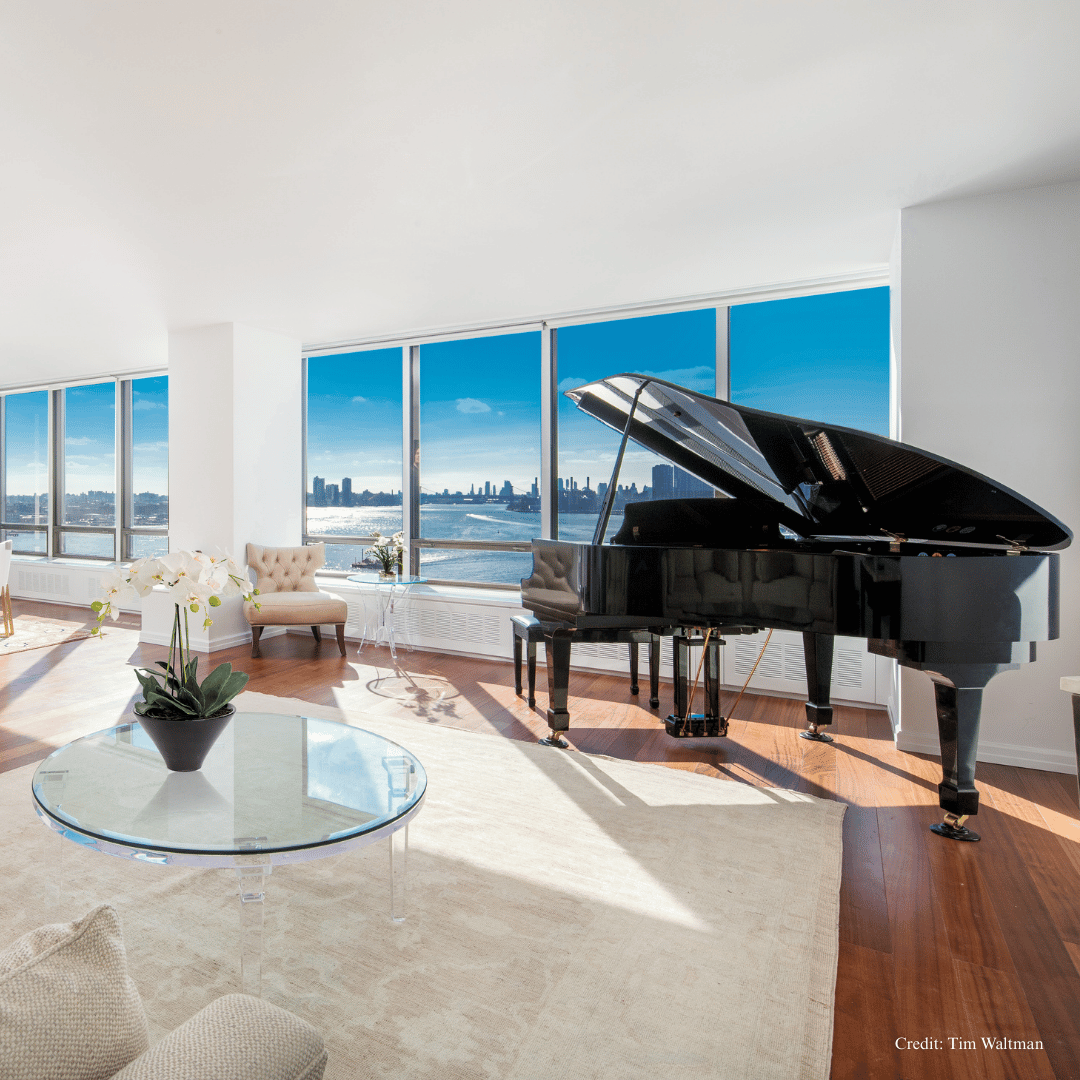 Luxury New York co-op Building