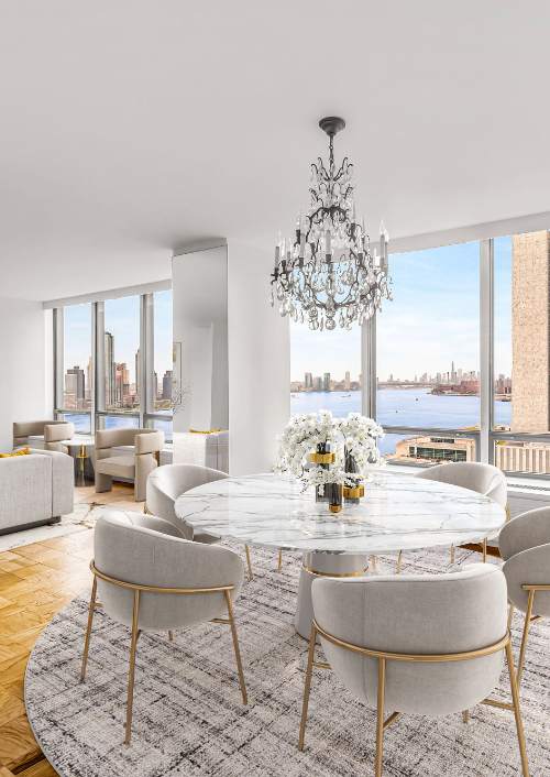 Luxury New York co-op Building